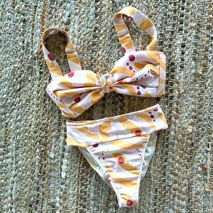 Montce Hayden Top and Tamarindo Bottom in PALMAS Top-M Bottoms-S